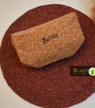 cork pouch bag | eco-friendly travel kit | sustainable toiletry & makeup bag