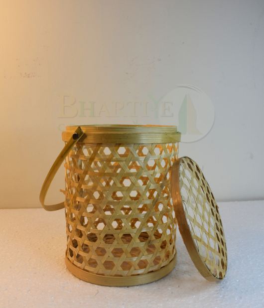 Handcrafted Bamboo Utility Basket/Tokri with Handle - 7*8 Inch (#EFBH0002-00)