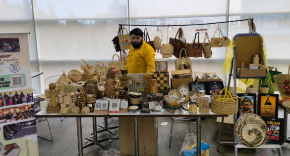 Bharatiya Crafts had a fantastic one-day stall at McDermott Gurgaon!