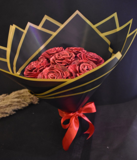 Romantic Red Rose Shola Flower Bouquet for Valentine’s Day | Eco-Friendly Gift – Bhartiye Crafts