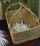 Kauna grass gift hamper basket