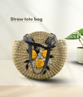 Straw tote bag with floral embroidery ang leather handle