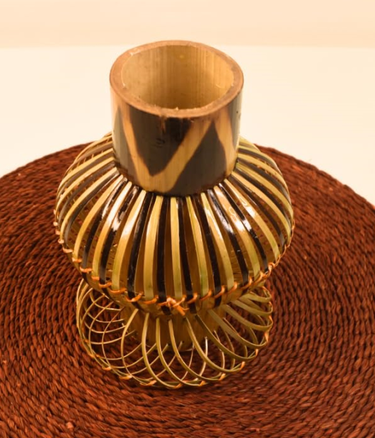Designer Bamboo Vase for Living Room, Dining Table & Office use (#BP0041)