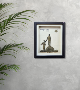 Daddy’s Little Girl Pebble Art Frame – Handmade Stone Family Decor by Bhartiye Crafts (#PB0001)
