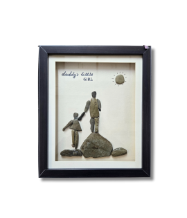 Daddy’s Little Girl Pebble Art Frame – Handmade Stone Family Decor by Bhartiye Crafts (#PB0001)