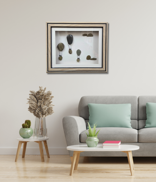 Rise Above – Minimal Balloon Pebble Art Frame (#PB0019)