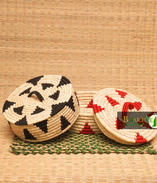 Roti Baskets Leo Box Made Of Sabai Grass With Lid Set Of 2