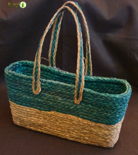 Bhartiye Crafts Handwoven Sabai Grass Veggie Bag – Natural &amp; Green Tone