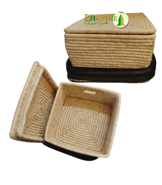 Sabai Palm Grass Square Basket with Lid | Lohri Special Festive Hamper | Traditional Winter Treats (12x12x10 Inch) (#SGB0073)