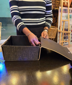 Jute gift basket foldable