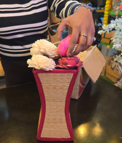 Grass flower vase (#BKM0011)